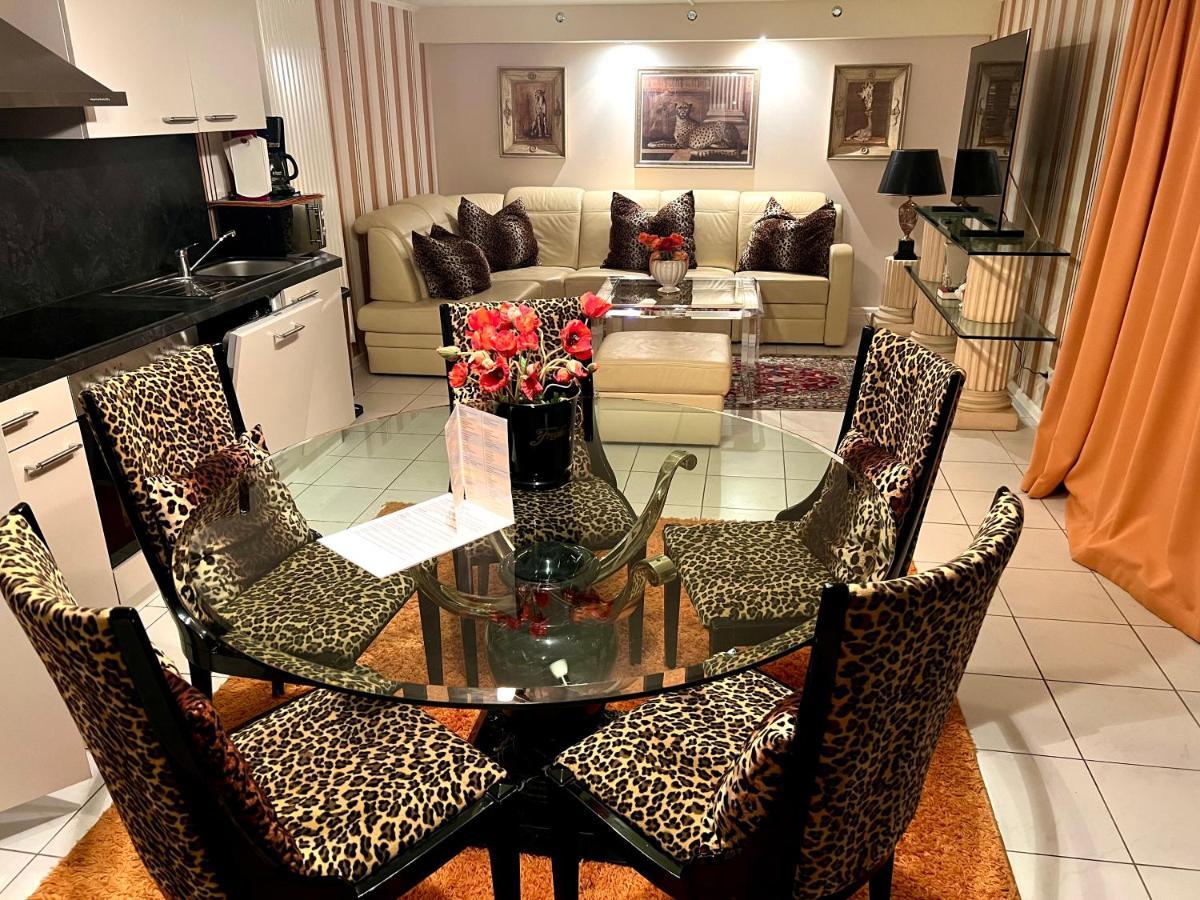 Tiffany'S Ferienapartments Sind Alles, Ausser... Gewoehnlich!!! Тиммендорфер-Штранд Экстерьер фото